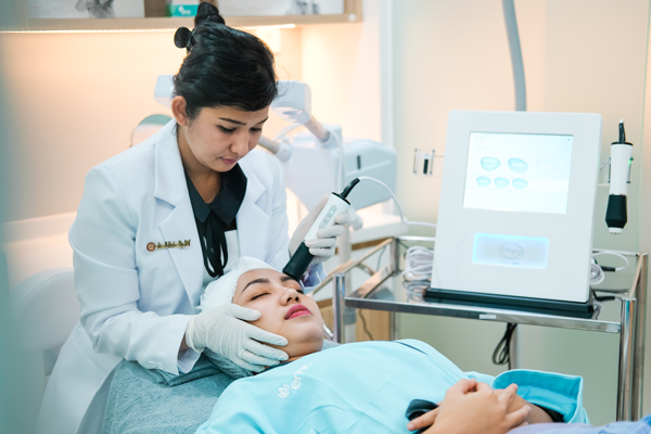 Easily Enhance Your Look At Our Aesthetic Clinic